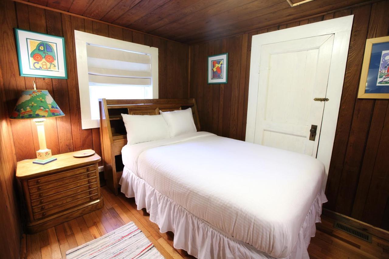 The Pines Cottages Woodfin Kültér fotó