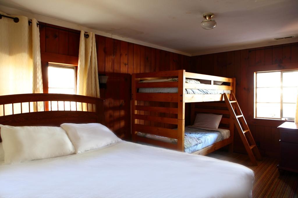The Pines Cottages Woodfin Kültér fotó