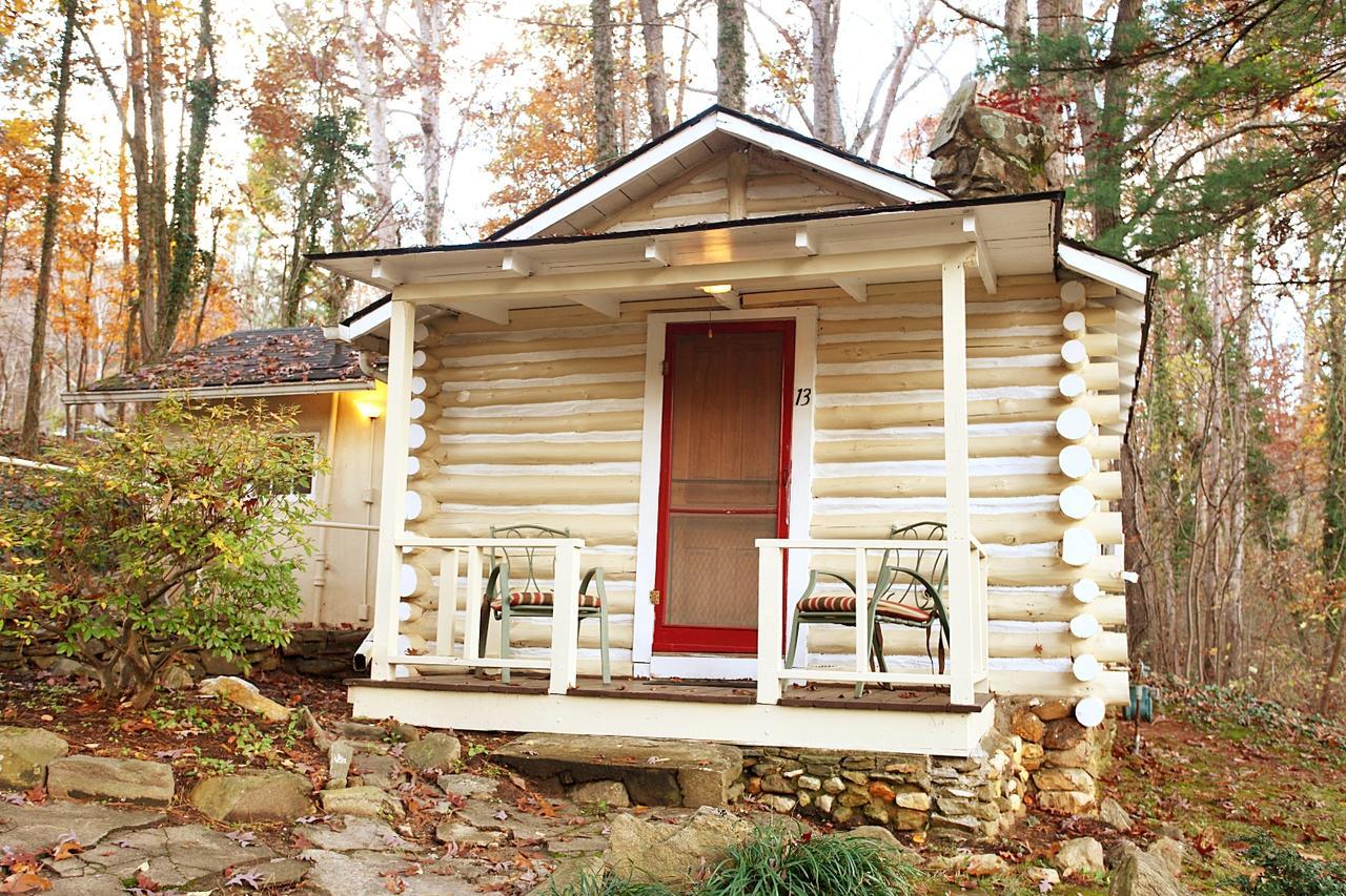 The Pines Cottages Woodfin Kültér fotó