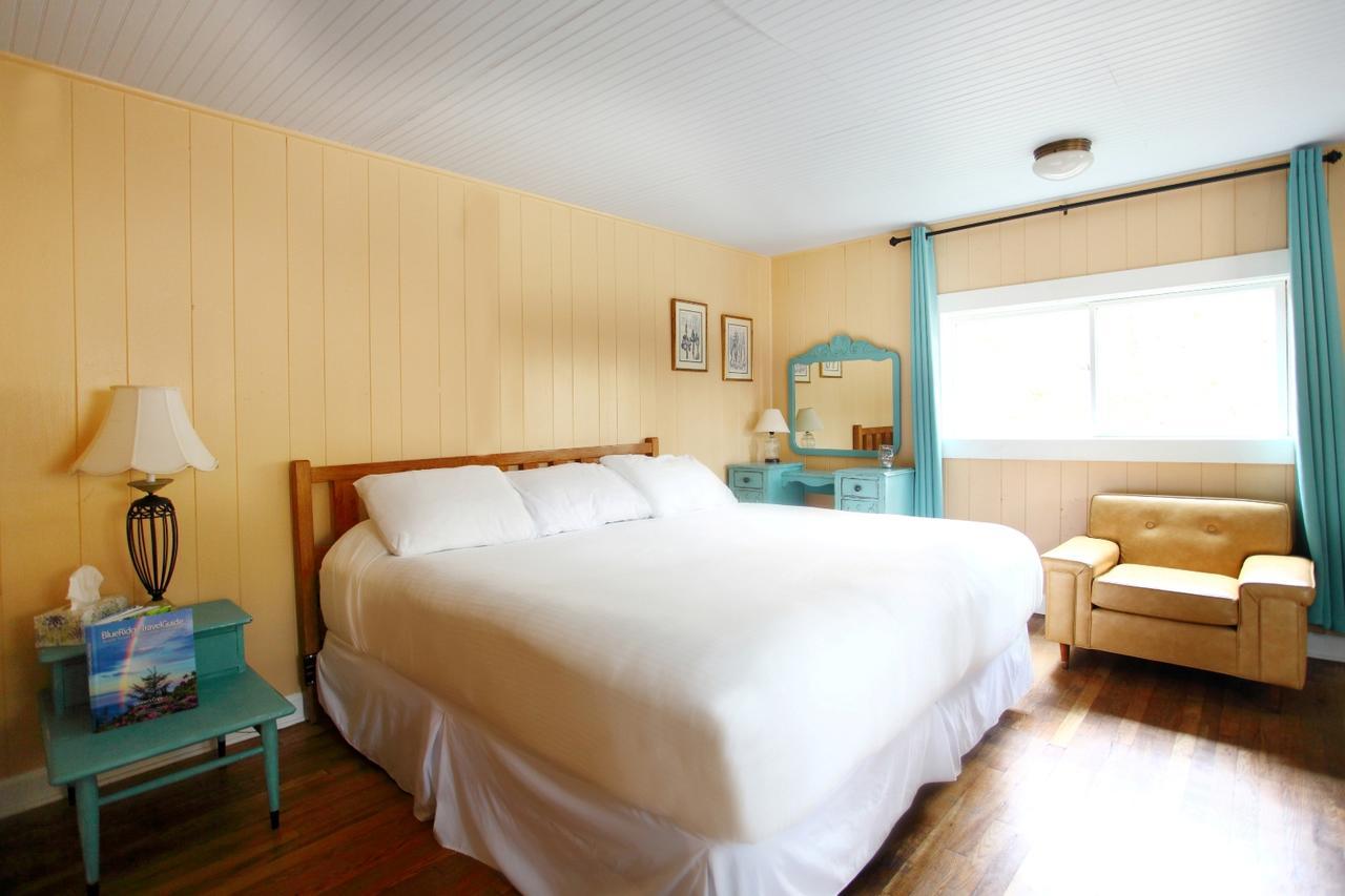 The Pines Cottages Woodfin Kültér fotó
