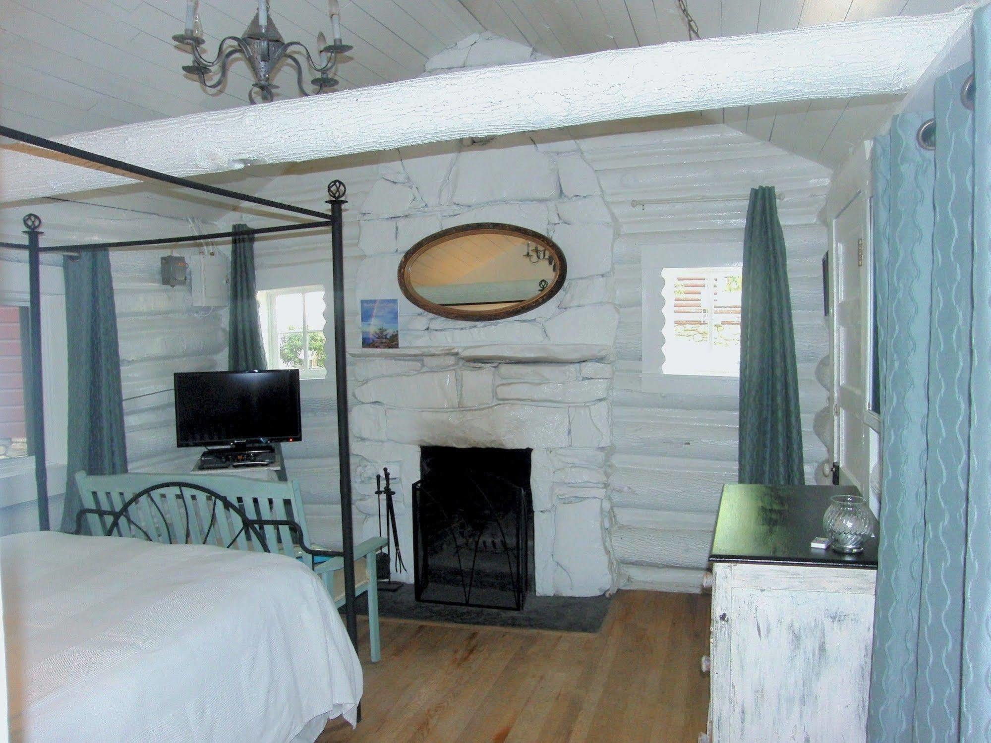 The Pines Cottages Woodfin Kültér fotó